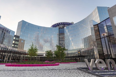 Exterior. Park Inn By Radisson Amsterdam City West