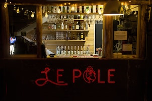 Bar (en la propiedad)