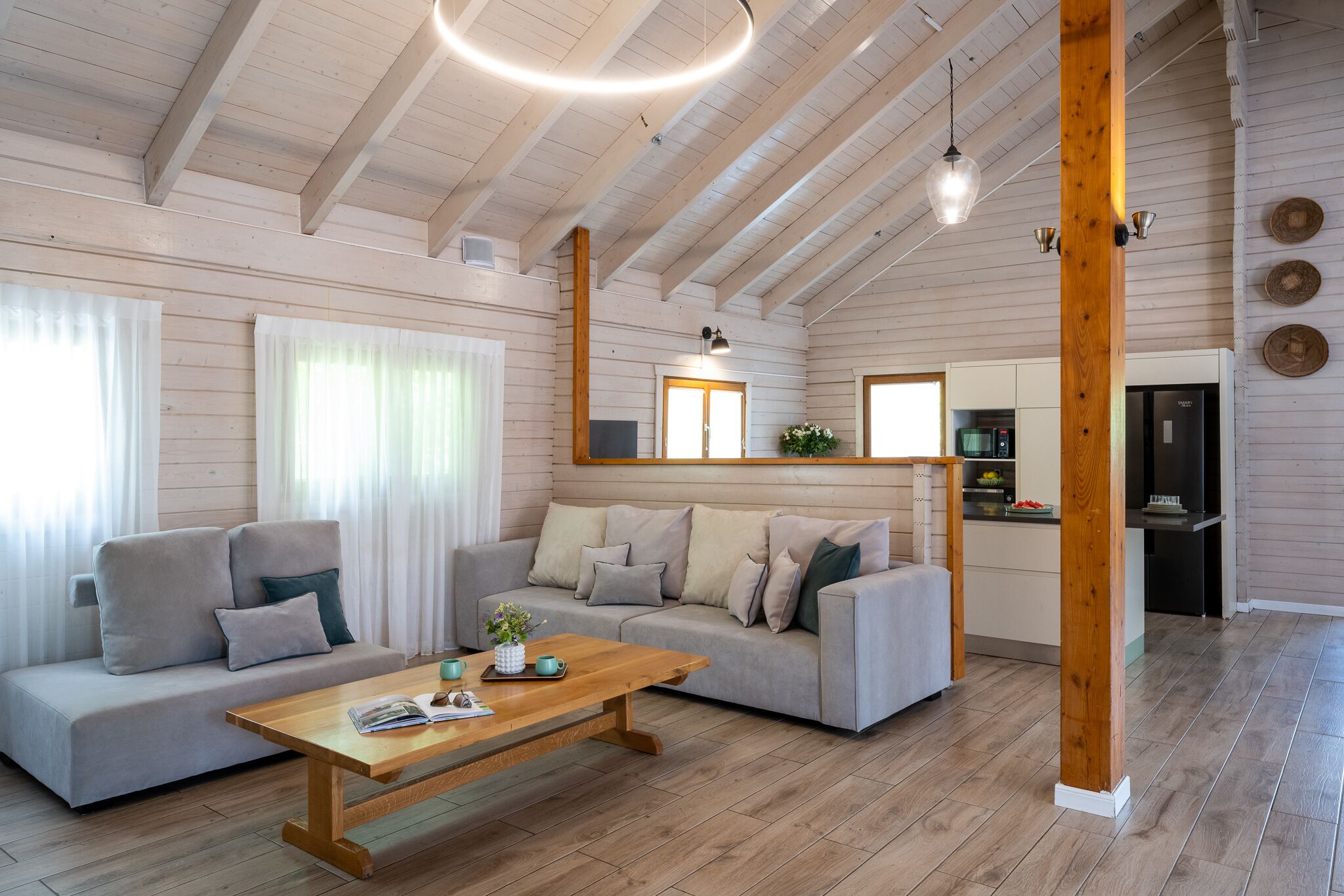 Exclusive-Villa, 5 Schlafzimmer, Whirlpool, zum Garten hin | Hochwertige Bettwaren, Schreibtisch, schallisolierte Zimmer