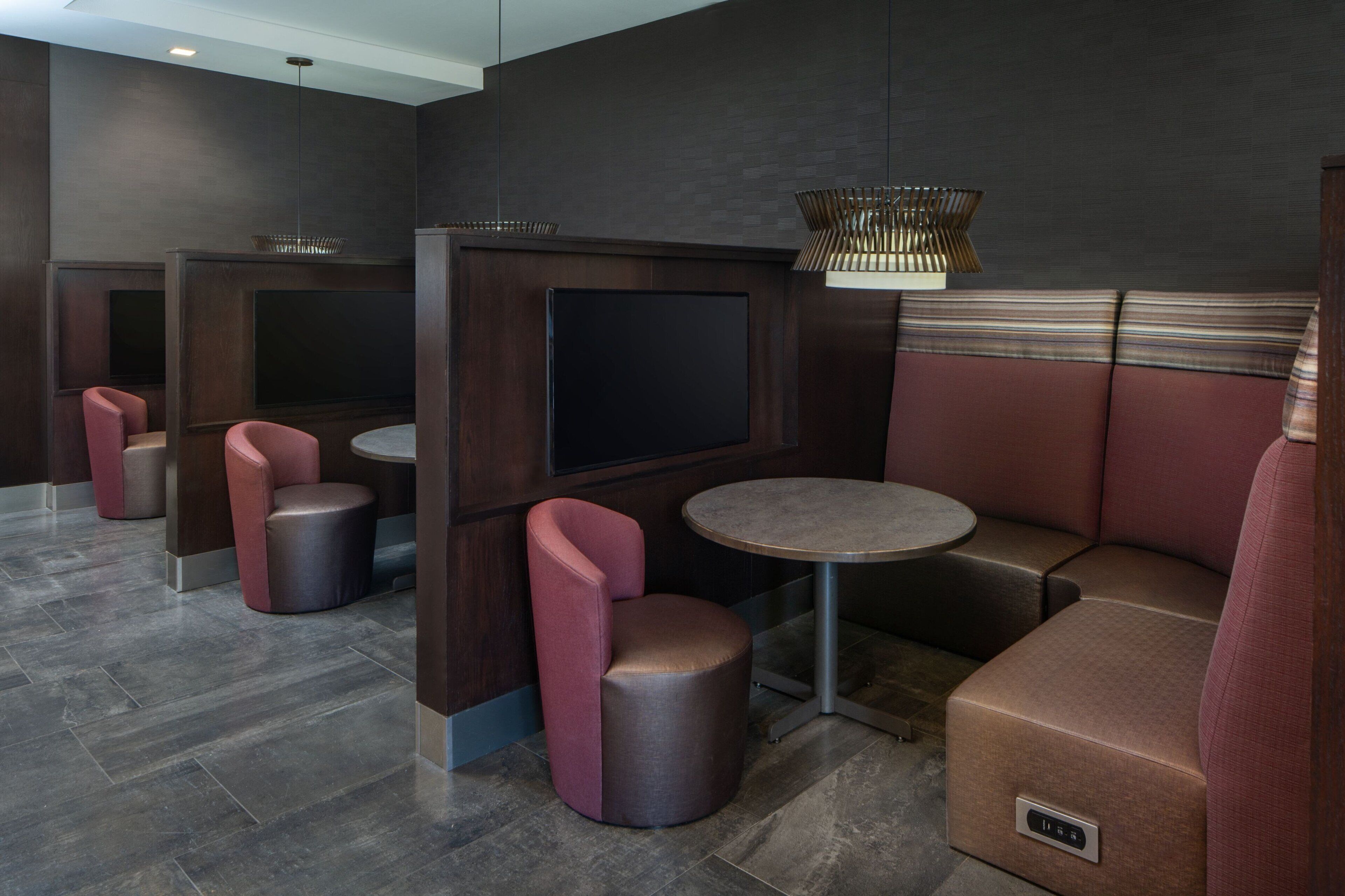 breakfast and dinner served