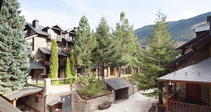 Tarter Mountain Suites