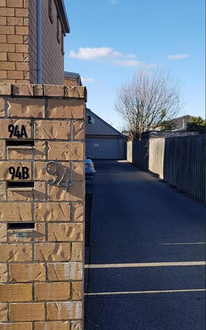 Fachada de la propiedad