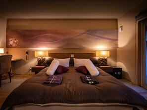 dadaroma (Caters to 15years old or older) | 1 bedroom, premium bedding, in-room safe, desk - Yufuin Luxury Villa -zakuro- (Yufu)