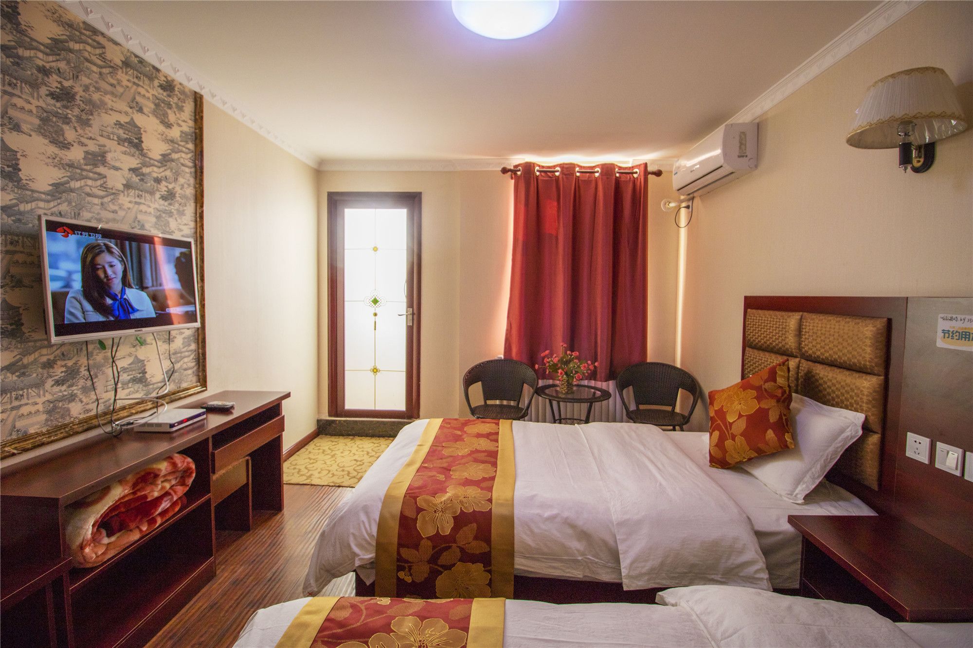 standard twin room(chinese domestic guests only) | desk, blackout curtains, free wifi