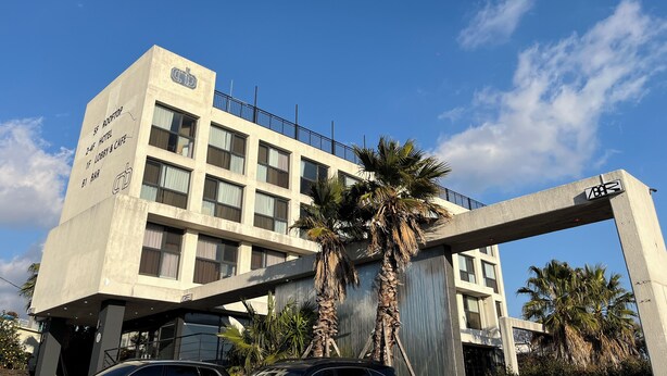 A hotel with a rooftop bar, lobby, and cafe. - CNB HOTEL (COZYANDBOUTIQUE) (Seogwipo)