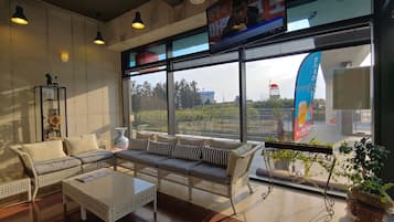 Sala de estar en el lobby