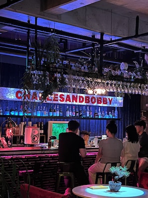 Serves lunch and dinner - CNB HOTEL (COZYANDBOUTIQUE) (Seogwipo)