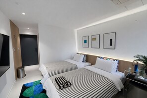 Individually decorated, laptop workspace, free WiFi, bed sheets - JEJU DSPHERE HOTEL (Jeju City)