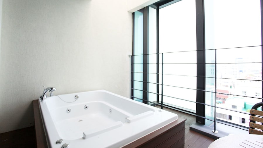 チェジュ スリム ホテル