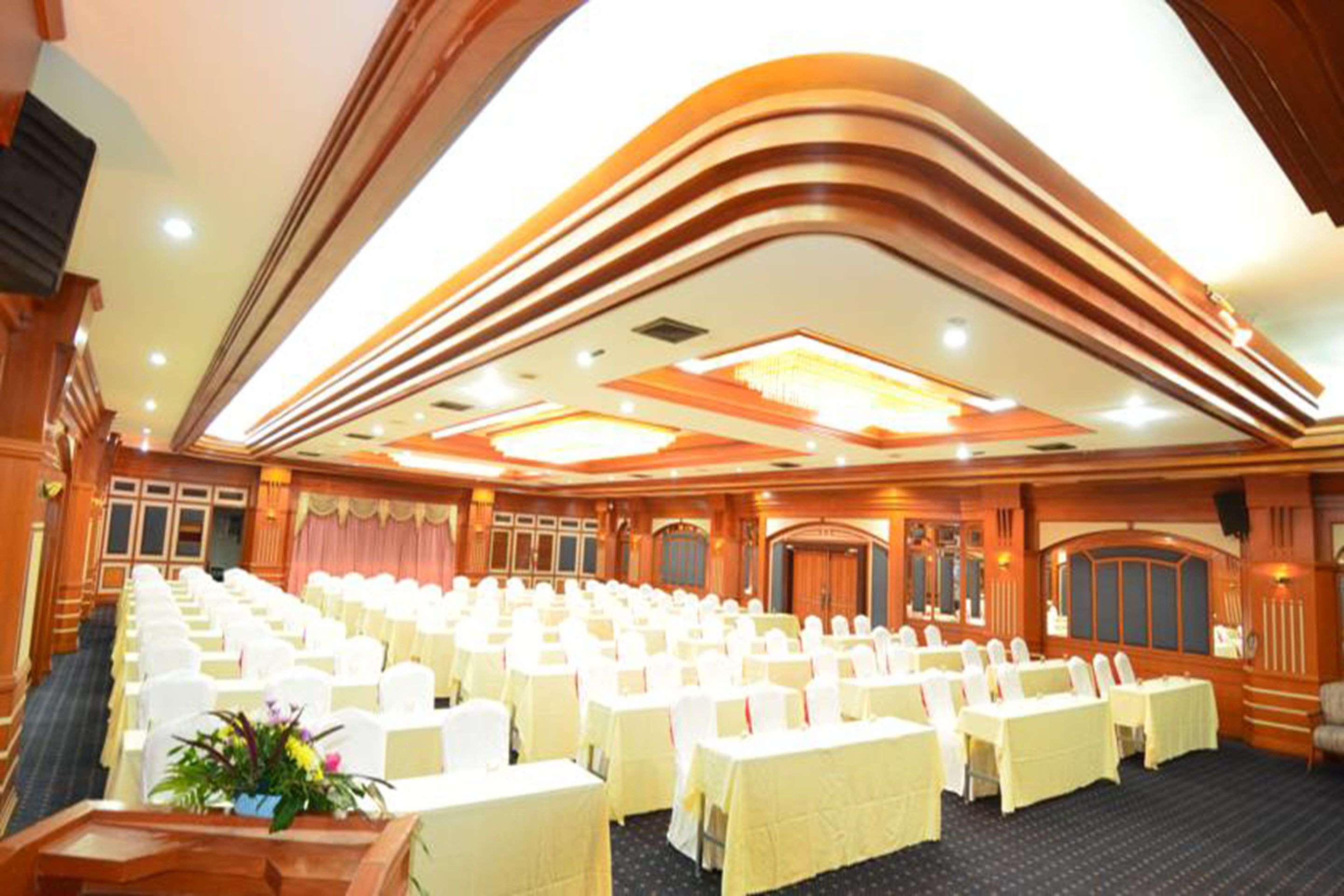 Photo - Welcome Jomtien Beach Hotel