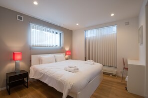 3 Schlafzimmer, Verdunkelungsvorhänge, Bügeleisen/Bügelbrett