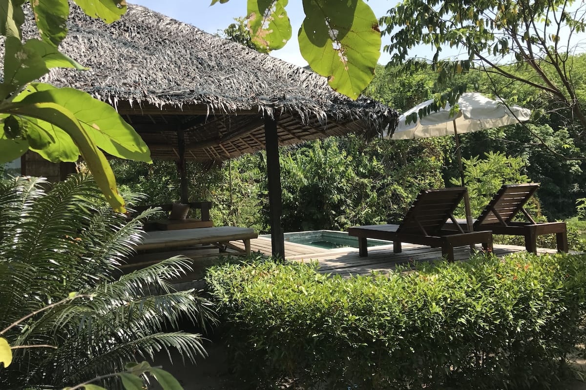 Private Pool Villa | Balcone