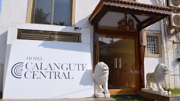 Entrada de la propiedad