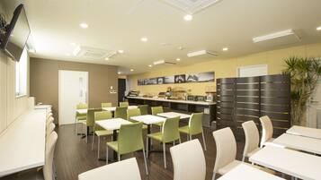 Dagelijks ontbijt voor onderweg (JPY 1430 per persoon)