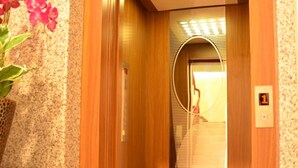 Ảnh chưa phân loại, 5 trong số 30 ảnh, nút