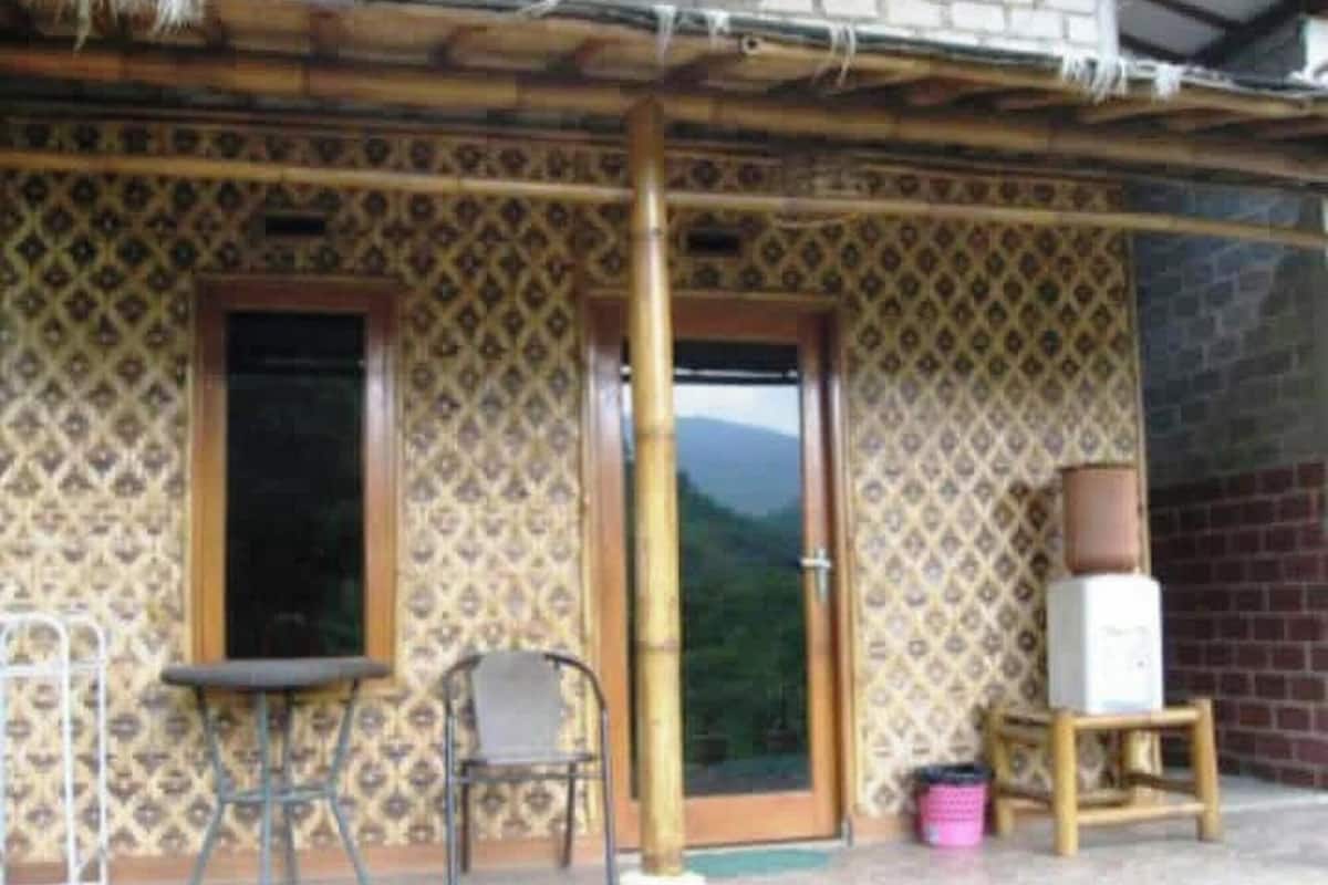 Habitación familiar (Bilik) | 1 dormitorio, escritorio, ropa de cama