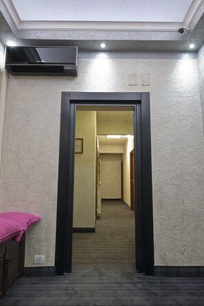 Lorong