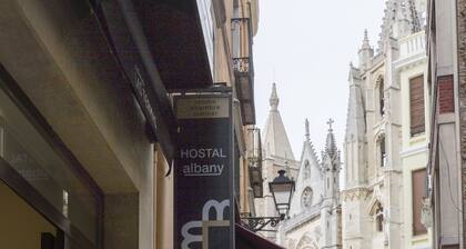 Hostal Albany