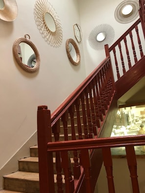 Interior - Hostal Albany Ancha (León)