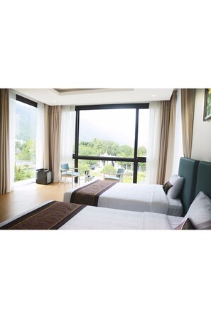Luxury Twin Room, Mountain View | Minibar, in-room safe, desk, blackout curtains