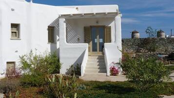Villa, 2 habitaciones (4 persons) | Terraza o patio