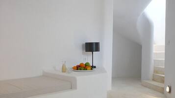 Villa, 2 Bedrooms (6 persons) | Living area
