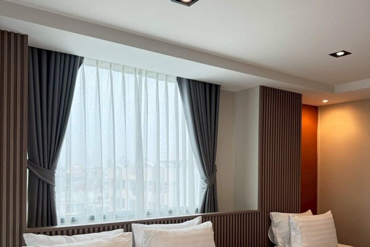 Desk, laptop workspace, blackout drapes, free WiFi