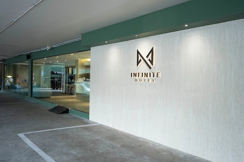 Infinite Hotel at Ratchada