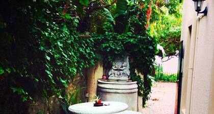 Magnolia Place Guest House