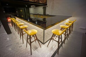 Bar (on property) - BRB Hostel Bangkok Silom (Bangkok)