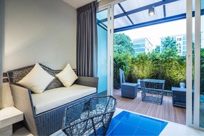 Living area - Atelier Suites (Bangkok)