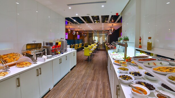 Buffet - The Tango Hotel Istanbul (Istanbul)