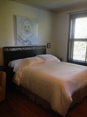 Standard Room, 1 Queen Bed with Sofa bed (2)