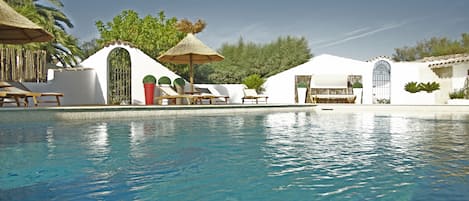 Outdoor pool, sun loungers