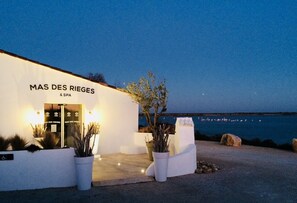 Front of property - Mas des Rièges & Spa (Saintes-Maries-de-la-Mer)