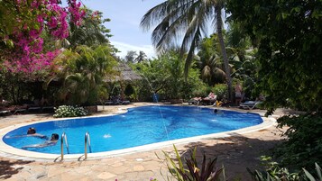Piscina externa