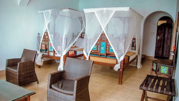 Suite, Sea View | In-room safe