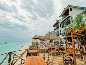 Front of property - Langi Langi Beach Bungalows (Nungwi)