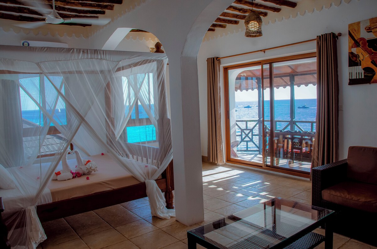 Langi Langi Beach Bungalows – hotel photo
