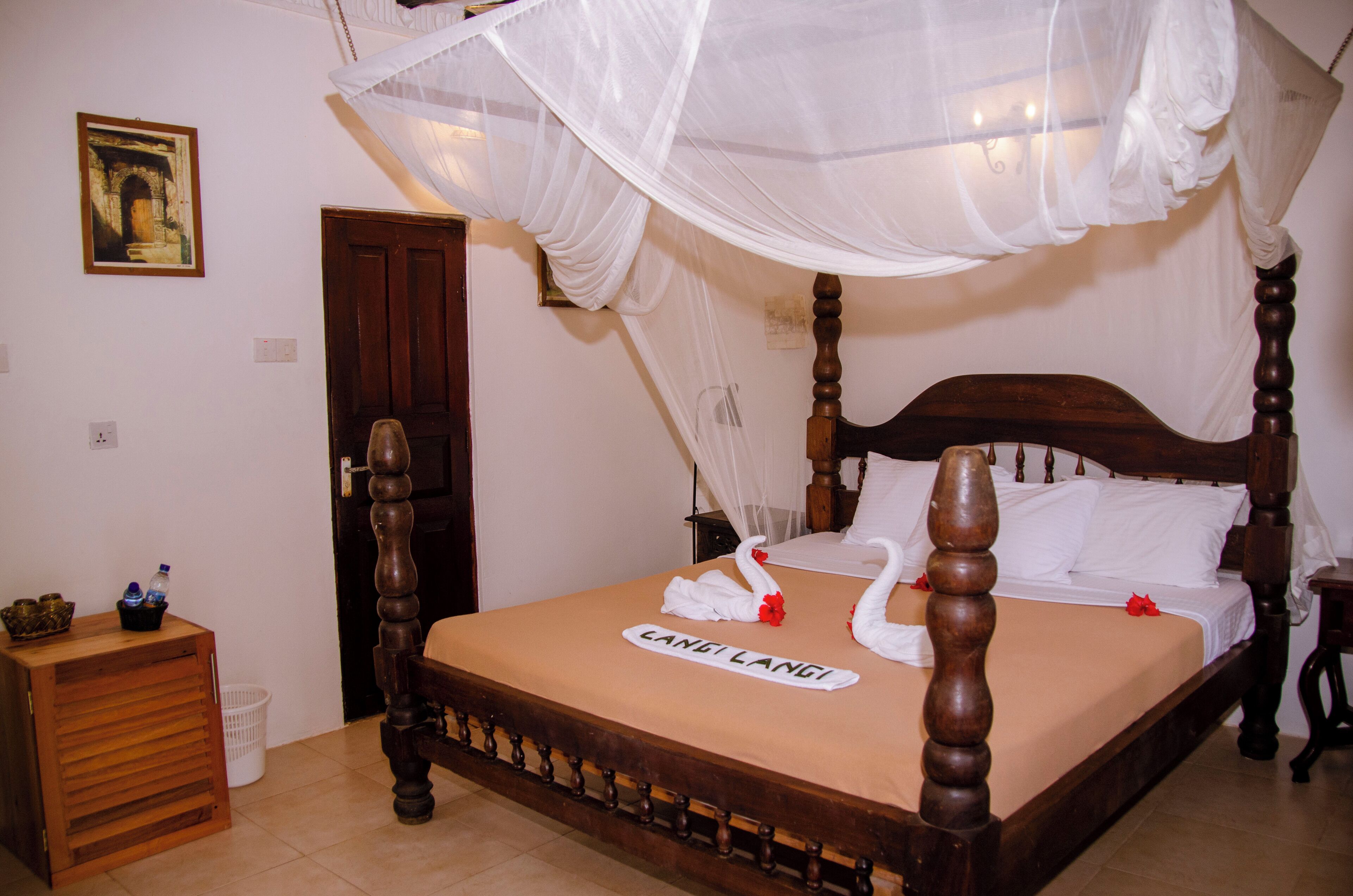 standard double room | in-room safe