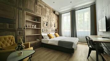 1 bedroom, premium bedding, in-room safe, individually decorated