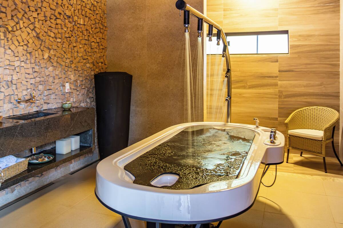 turkish bath/hammam, body treatments, body wraps, body scrubs, facials