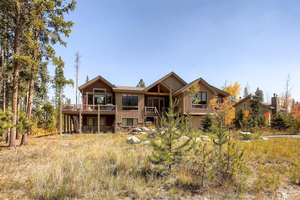Apartment, 5 Bedrooms | Exterior