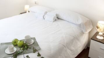 Superior-huoneisto, 3 makuuhuonetta (8 pax) | Tallelokero huoneessa, silitysrauta/-lauta, vauvansängyt, ilmainen Wi-Fi