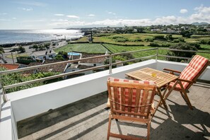 Deluxe Suite, 2 Bedrooms, Balcony, Mountain View | Balcony