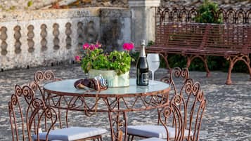 Rooftop terrace