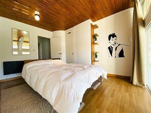 Apartment, 2 Bedrooms, Slope side (Zona baja en la Plaza Principal) | Premium bedding, individually decorated, individually furnished, desk - Todosierranevada Zona Baja Junto a los Telecabinas (Monachil)