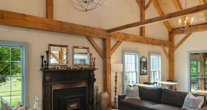 Inn at Silver Maple Farm