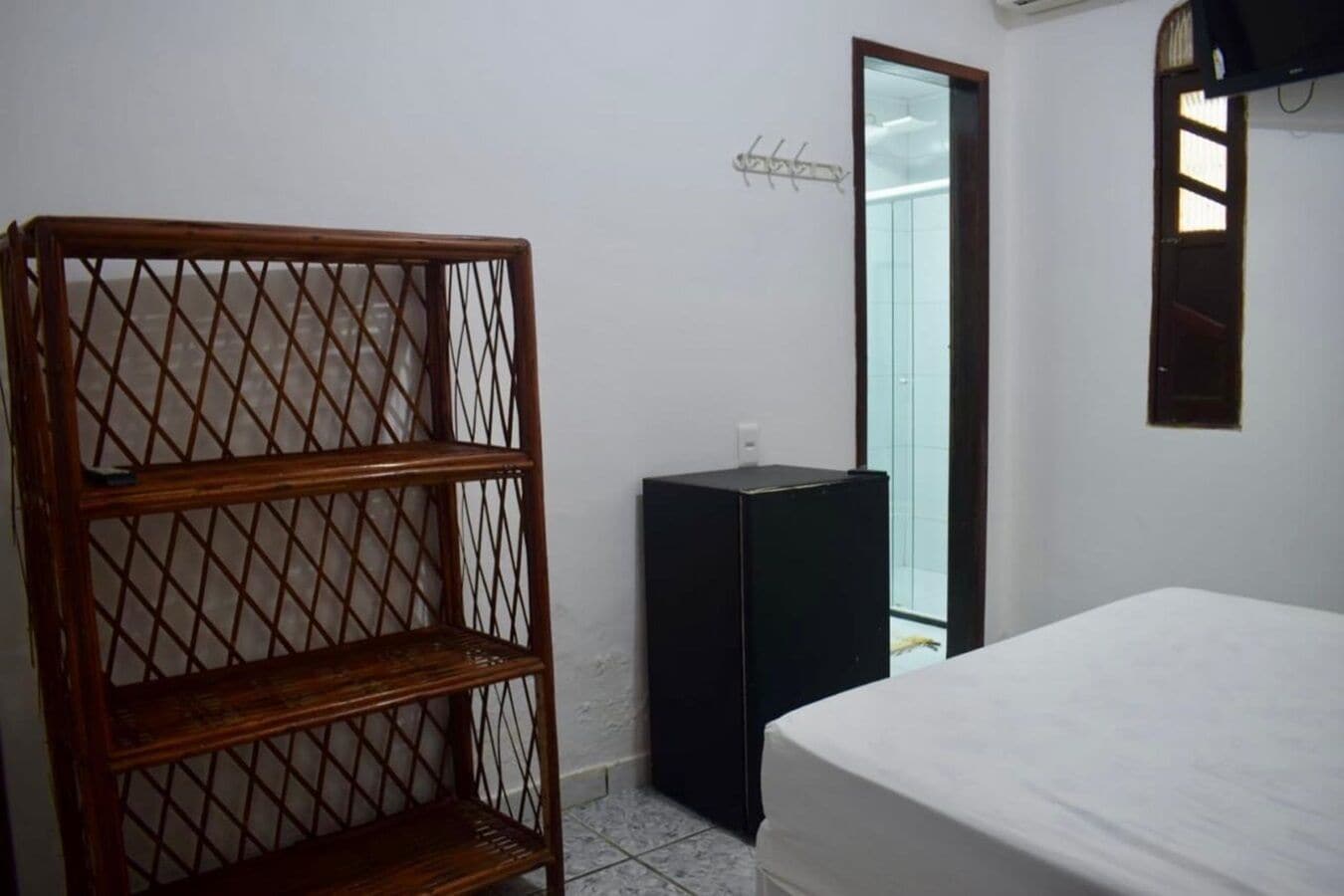 Quarto casal básico | Quartos à prova de som, camas extras/dobráveis (sobretaxa)