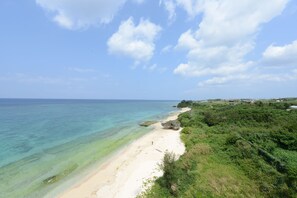 Appartement, 3 chambres | Plage | Plage, sable blanc